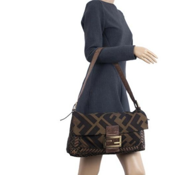 SOLD!!! Fendi XL baguette - Picture 12 of 14